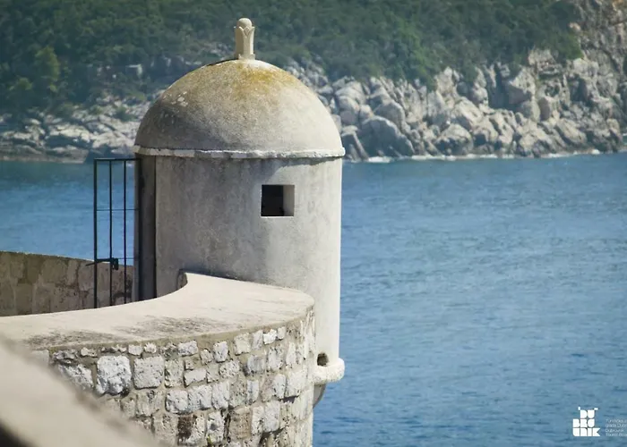 De Luxe Mediteran 3****